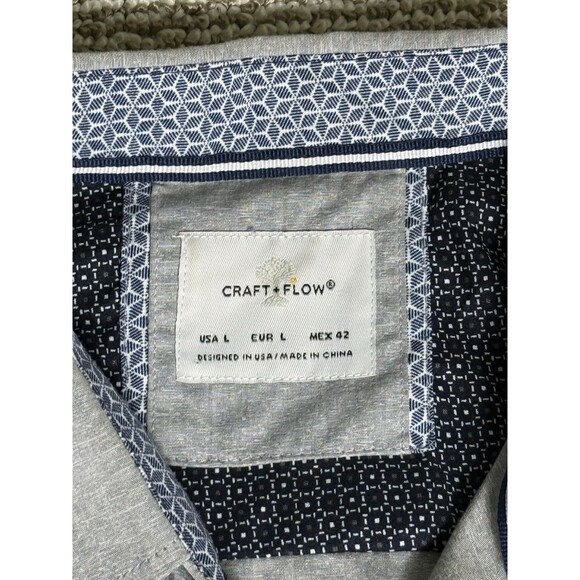 Craft & Flow Mens Size Large Button Down Shirt Long Sleeve Gray Geometric Inside - Picture 3 of 6
